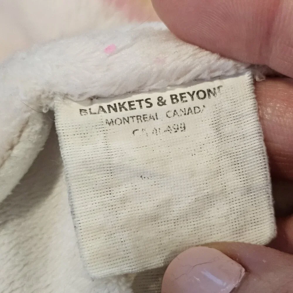 Blankets and Beyond Baby Girl Rainbow Blanket Pink Plush White Backing 27 X‎ 30